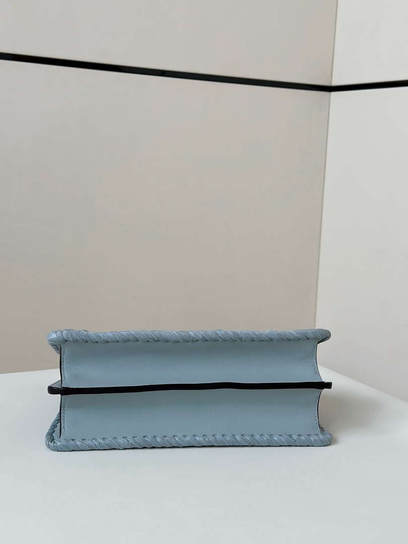 Fendi 8bn327arbcf1i2a Peekaboo ISeeU Small Light blue leather and interlaced fibre bag 80169M