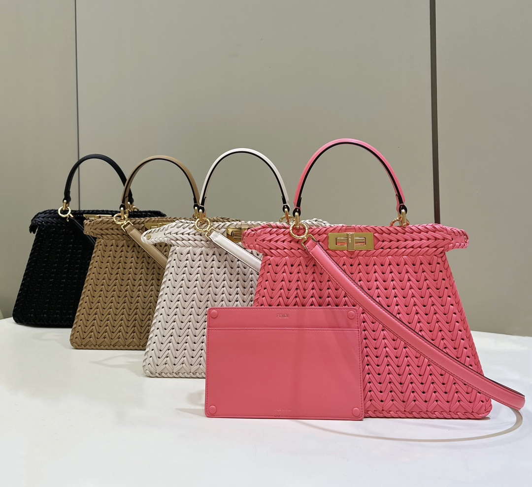 Fendi 8BN327 Peekaboo ISeeU Small Pink interlace leather bag 80138M