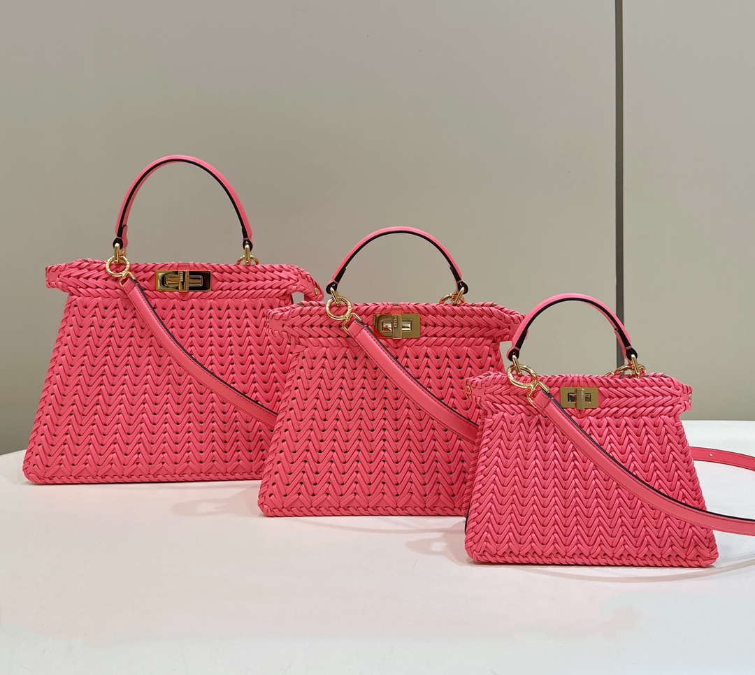 Fendi 8BN327 Peekaboo ISeeU Small Pink interlace leather bag 80138M