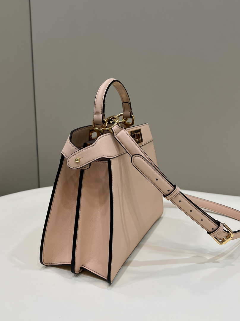 Fendi 8BN327 Peekaboo ISeeU Small Pink leather bag