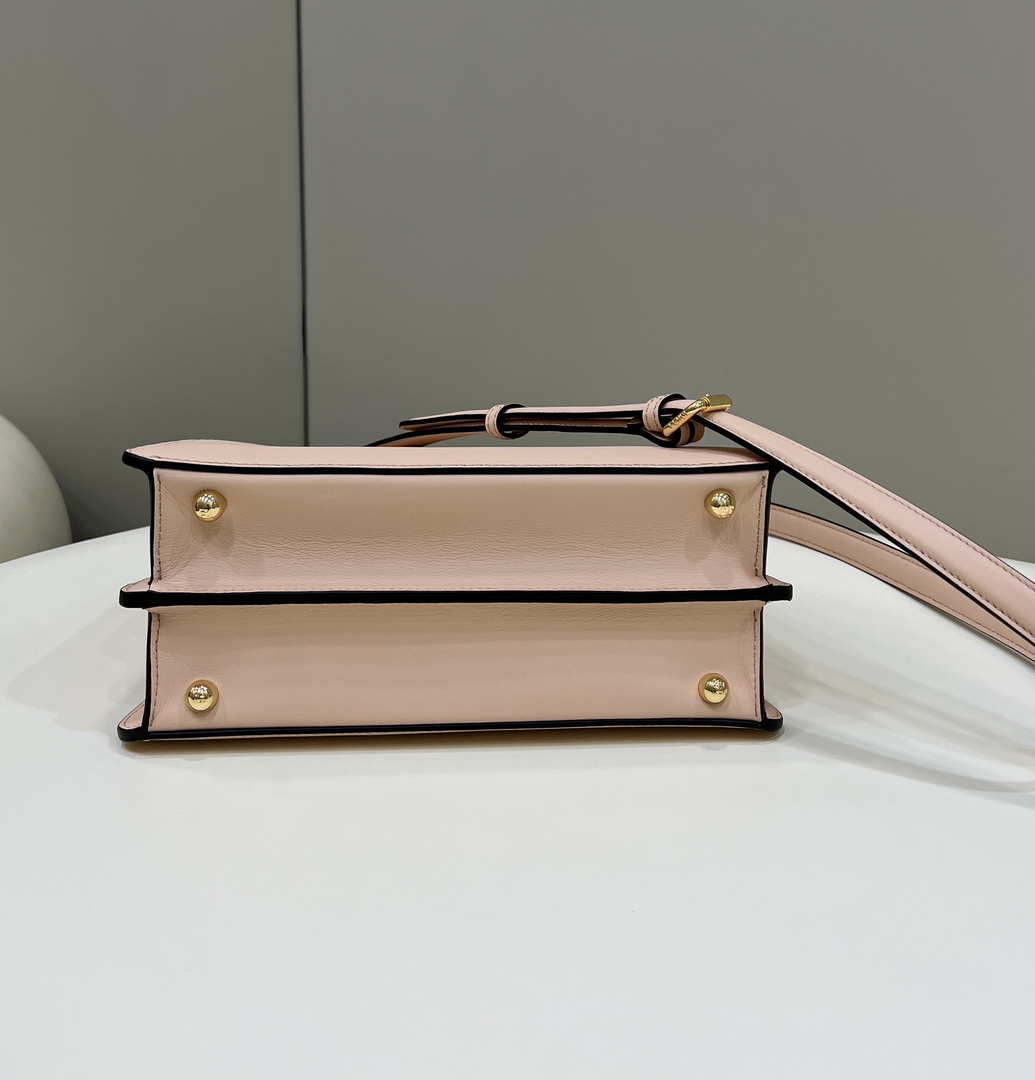 Fendi 8BN327 Peekaboo ISeeU Small Pink leather bag - Default Title - View 4