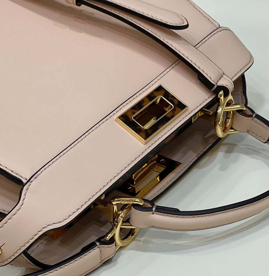 Fendi 8BN327 Peekaboo ISeeU Small Pink leather bag - Default Title - View 5