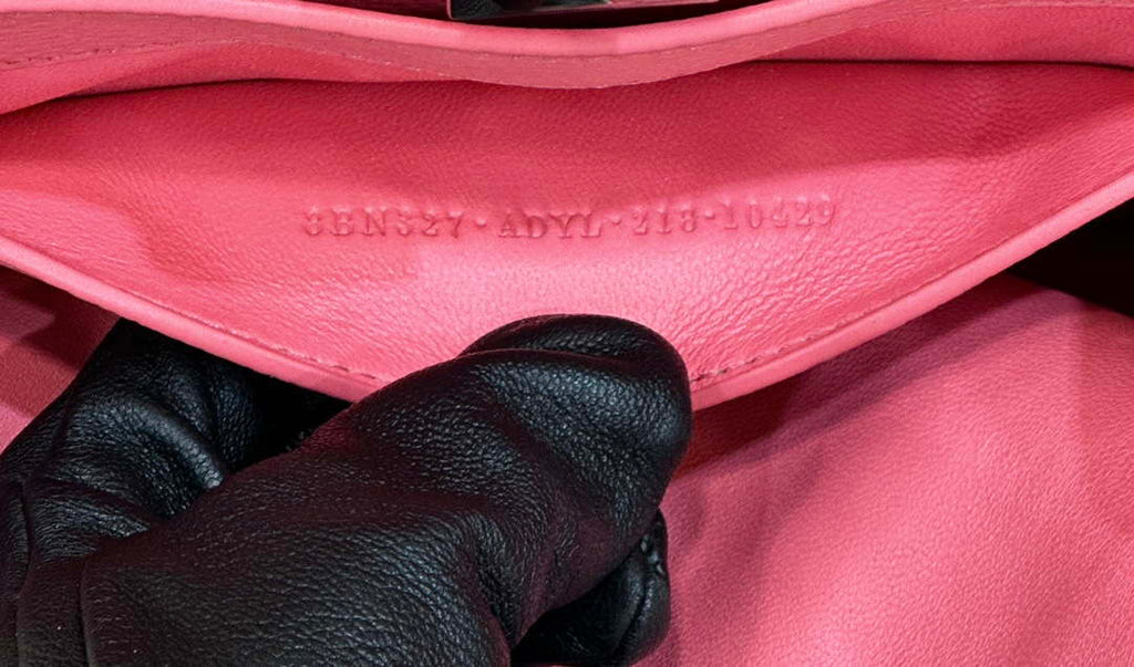 Fendi 8BN327 Peekaboo ISeeU Small Pink Selleria bag with 556 hand-sewn topstitches 80133Am