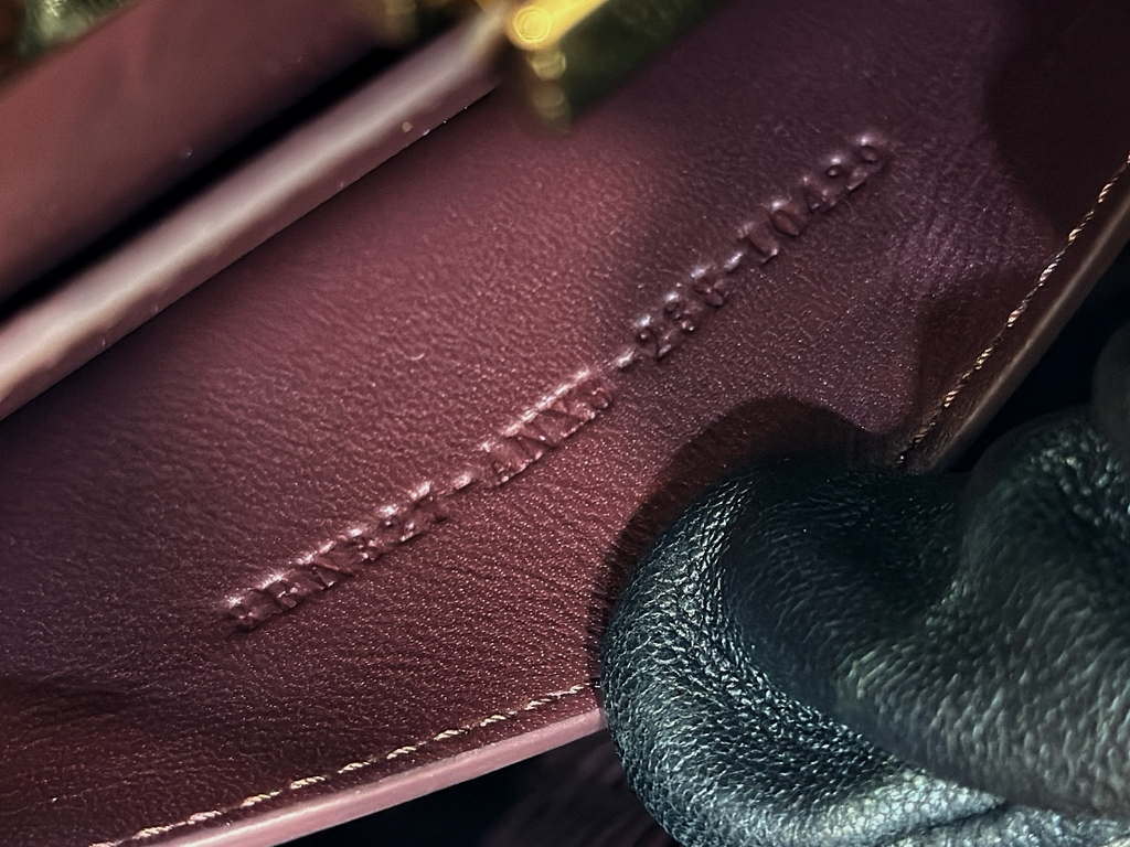 Fendi 8BN327 Peekaboo ISeeU Small Wine Red interlace leather bag 80138M