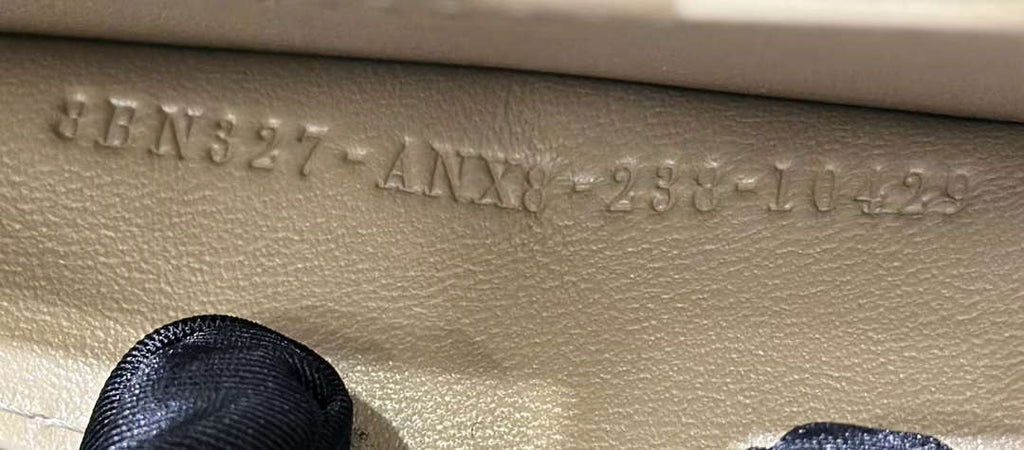 Fendi 8bn327arbcf1i2a Peekaboo ISeeU Small Dove grey leather and interlaced fibre bag 80169M