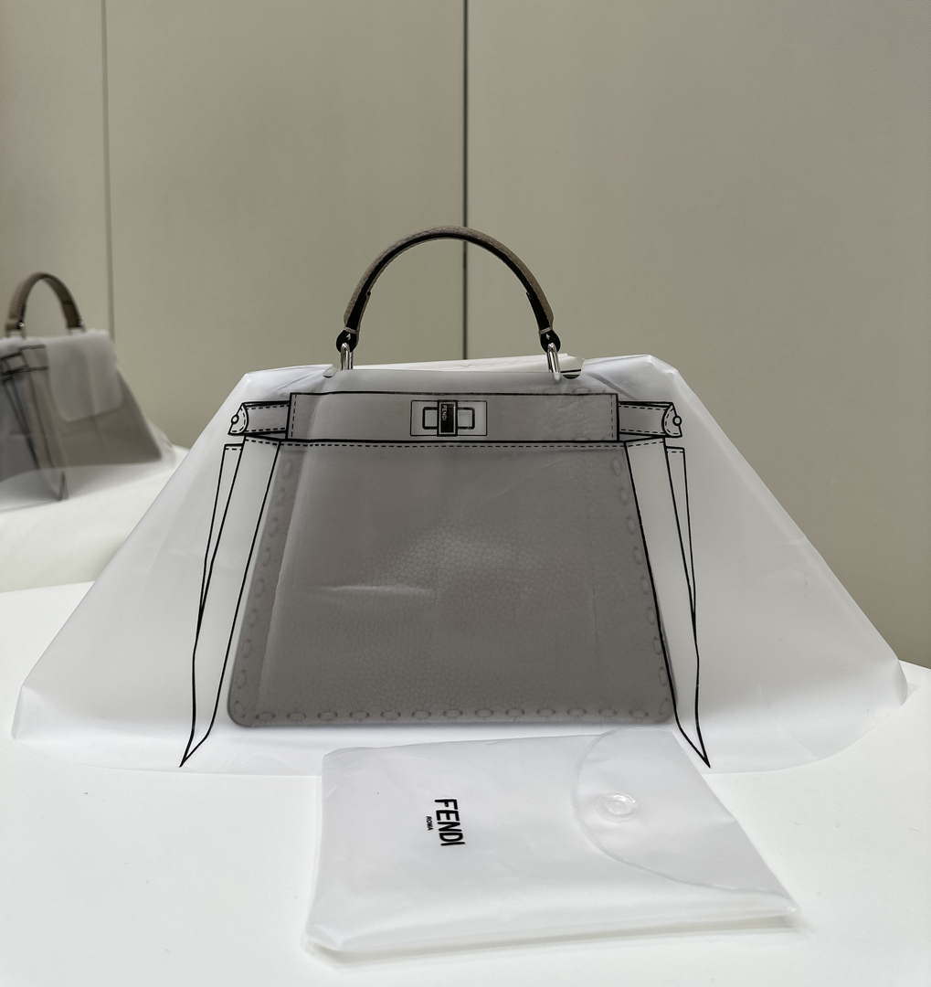 Fendi 8BN335 Peekaboo ISeeU Petite Apricot Selleria bag with 306 hand-sewn topstitches 80133As