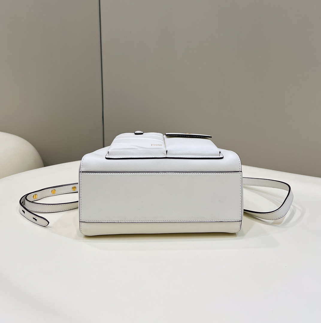 Fendi 8BN335 Peekaboo ISeeU Small White leather bag 2113s