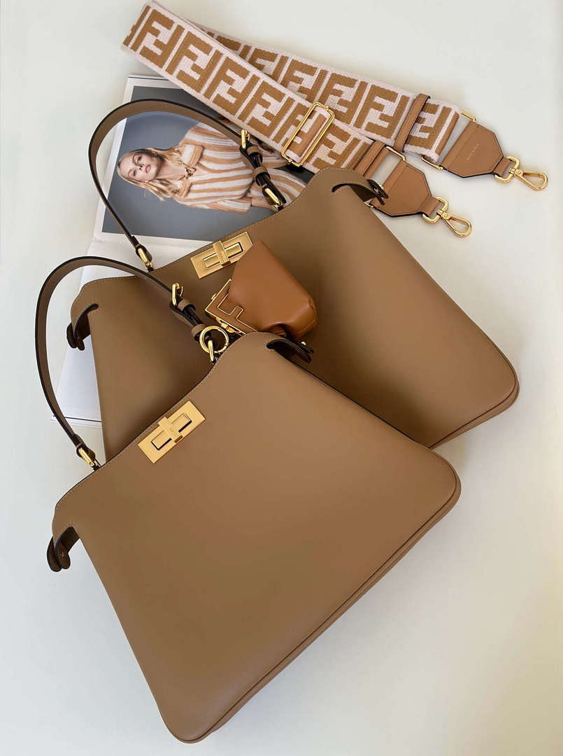 Fendi 8BN358AOVHF1D3Q Peekaboo Soft Large Cappuccino-coloured leather bag 80172L