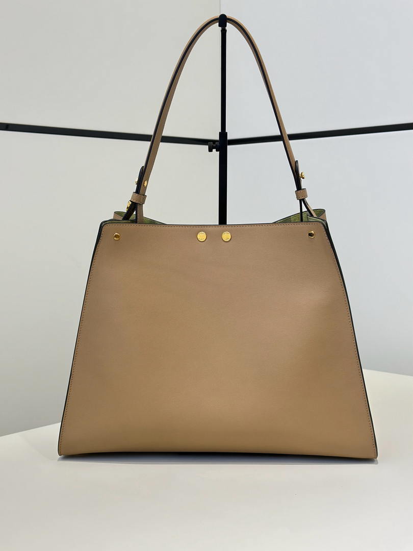 Fendi 8BN368AWPFF1V0H Fendi Way Medium Cappuccino leather and forest green suede bag
