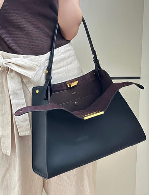 Fendi 8BN368AWPFF1V0H Fendi Way Medium Black leather and chocolate suede bag - Default Title - View 12