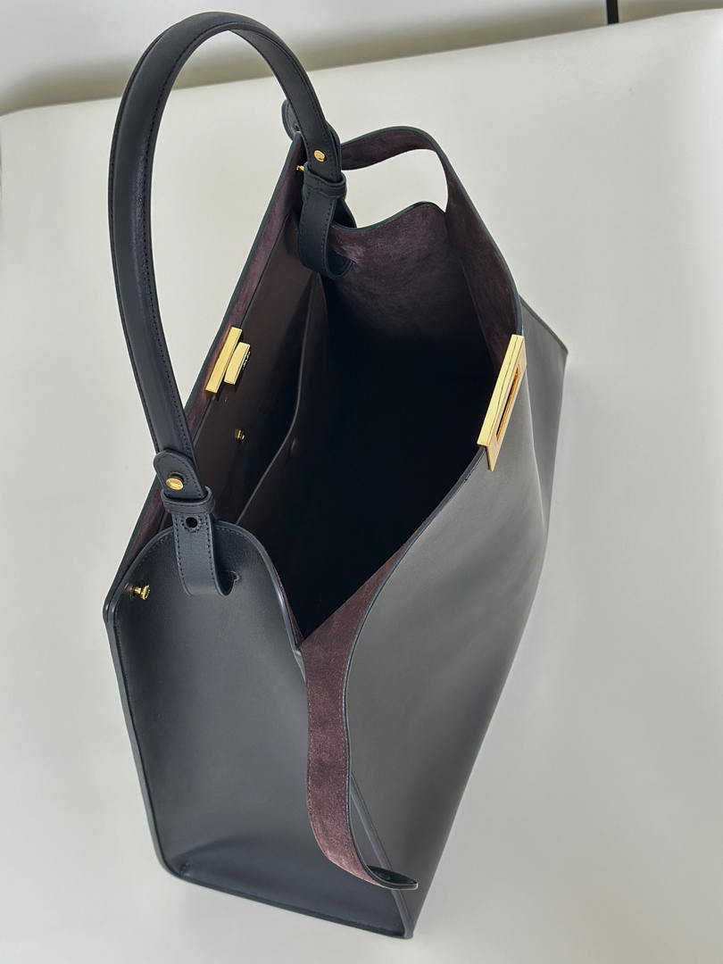 Fendi 8BN369 Fendi Way Large Black  leather and chocolate suede bag