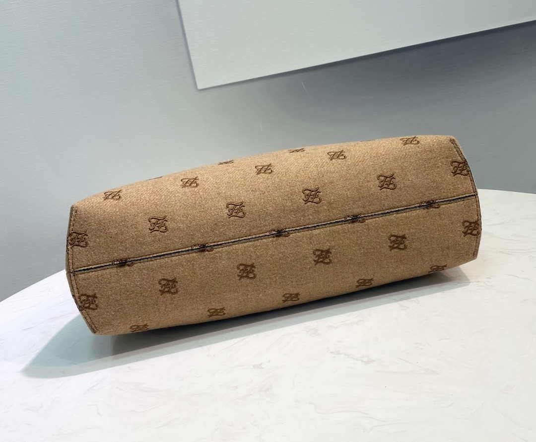 Fendi 8BP127 Fendi First Medium Beige flannel bag with embroidery - Default Title - View 5