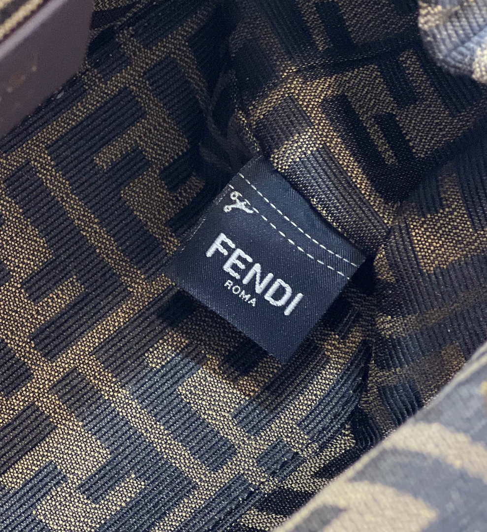 Fendi 8BP127 FENDI FIRST Medium Dark Green leather bag