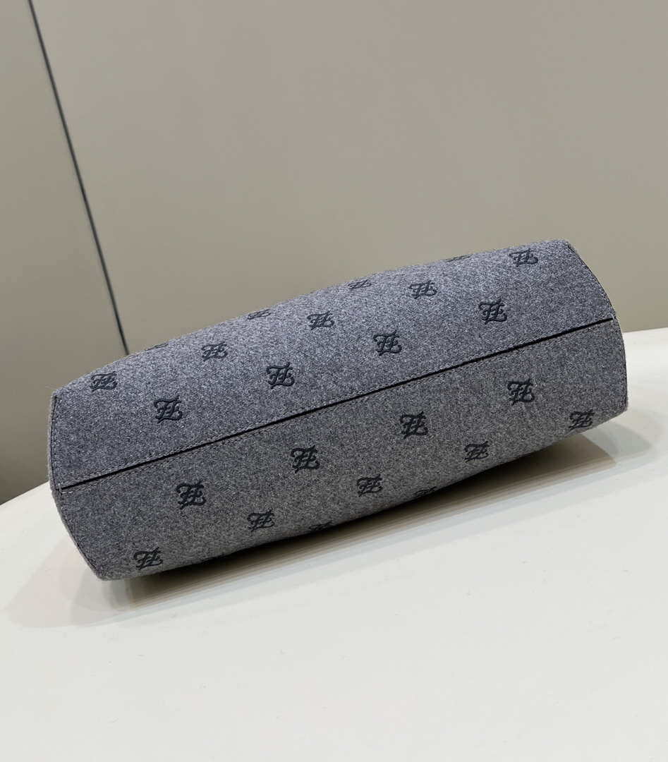 Fendi 8BP127 Fendi First Medium Gray flannel bag with embroidery