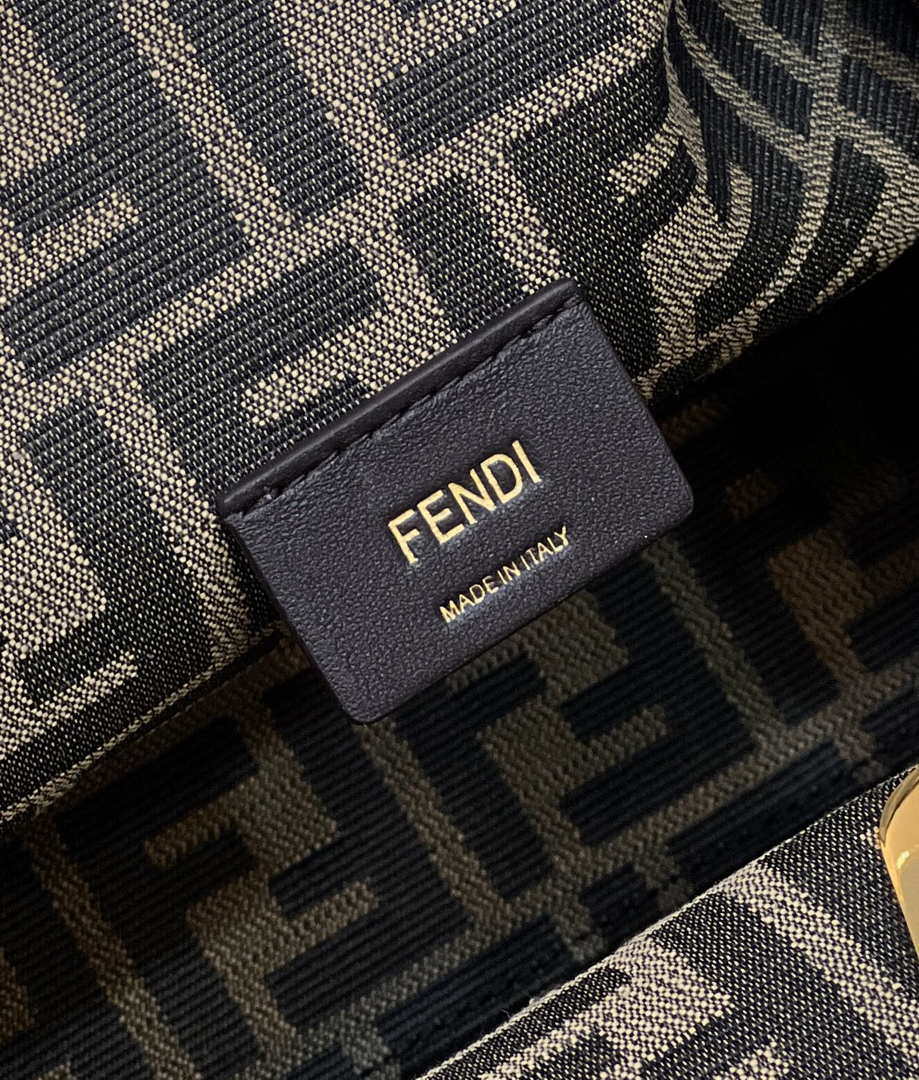 Fendi 8BP127 FENDI FIRST Medium Light Pink leather bag