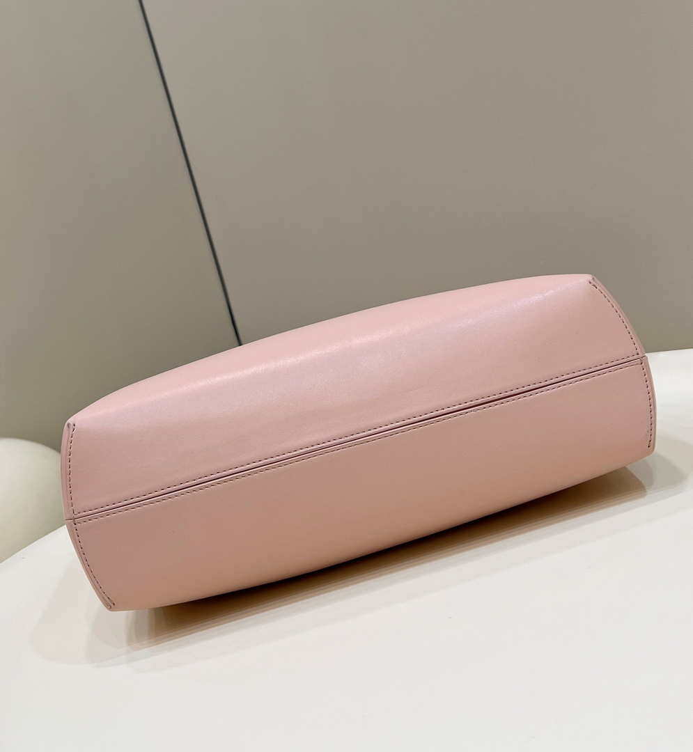 Fendi 8BP127 FENDI FIRST Medium Pink leather bag