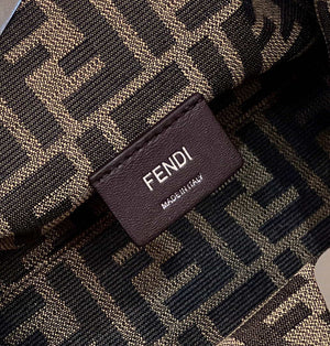 Fendi 8BP129 First Small Fuchsia leather bag 80018M Purple - Default Title - View 7