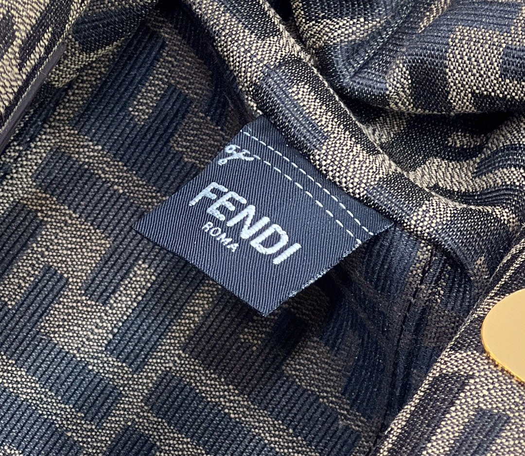 Fendi 8BP129 First Small Fuchsia leather and python leather bag 80018M White