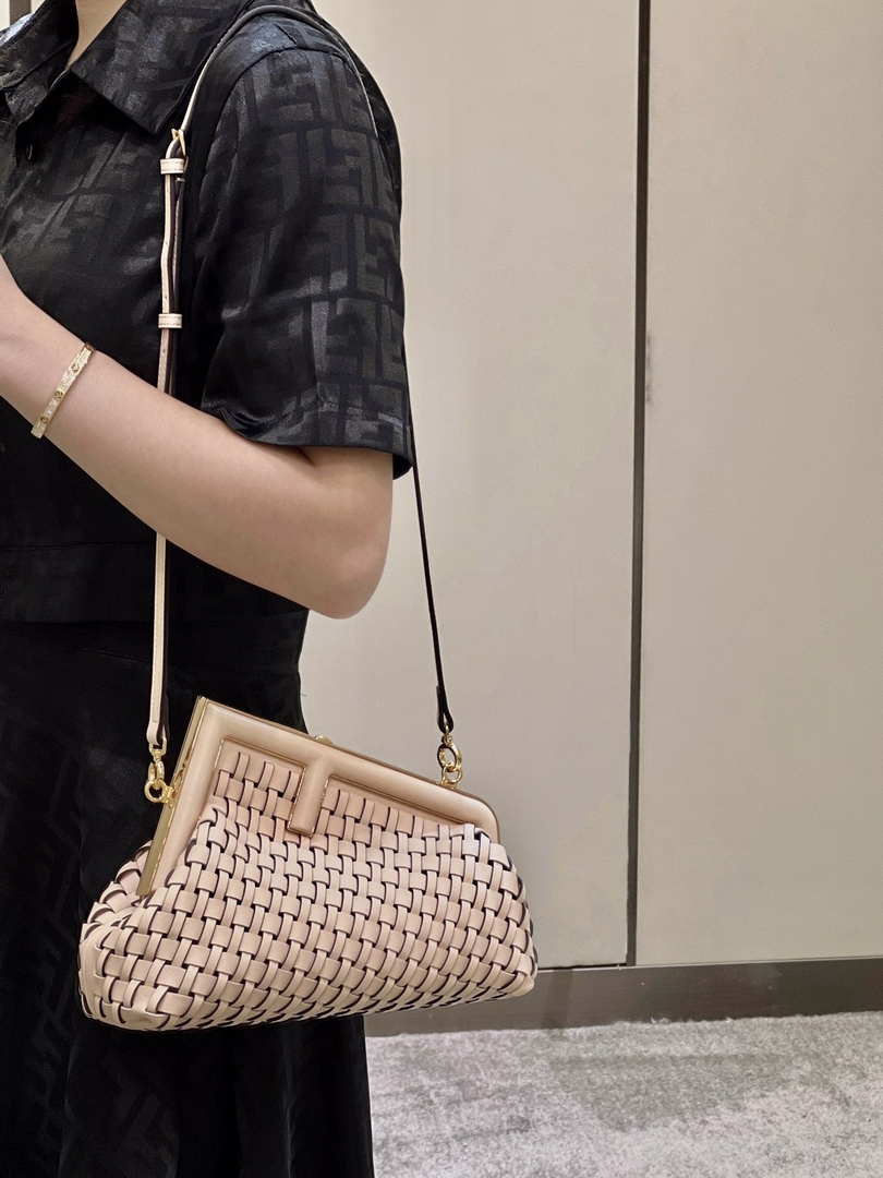 Fendi 8BP129 First Small Pink braided leather bag 80103