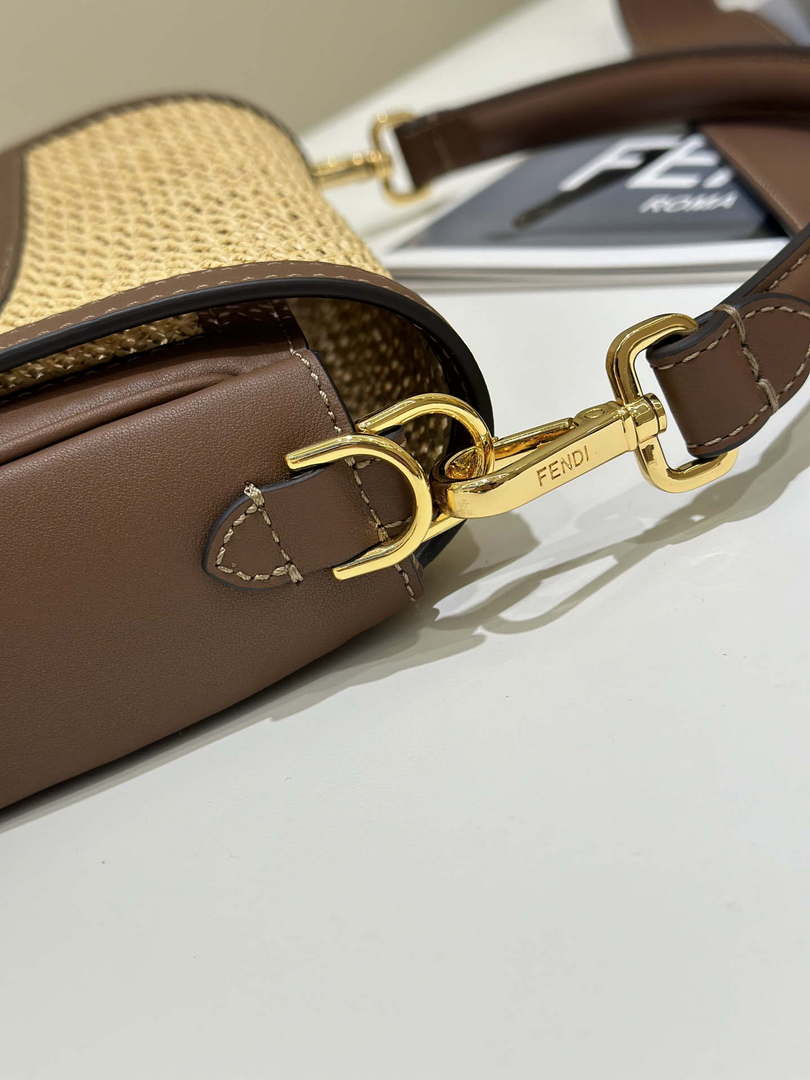 Fendi 8BR600 Baguette Brown and Natural raffia bag 8666L