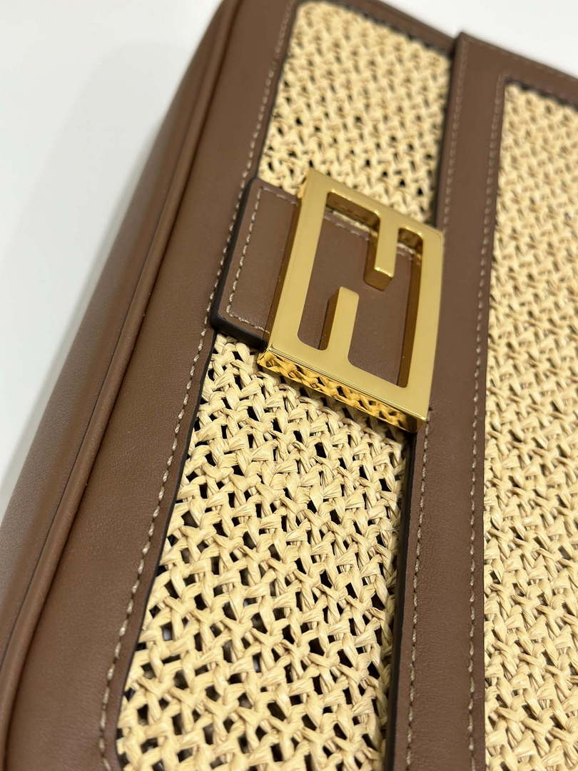 Fendi 8BR600 Baguette Brown and Natural raffia bag 8666L