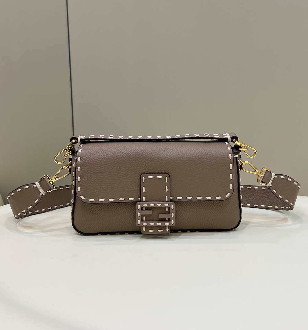 Fendi 8BR600 Baguette Gray full grain leather bag 8393 - Default Title - View 1