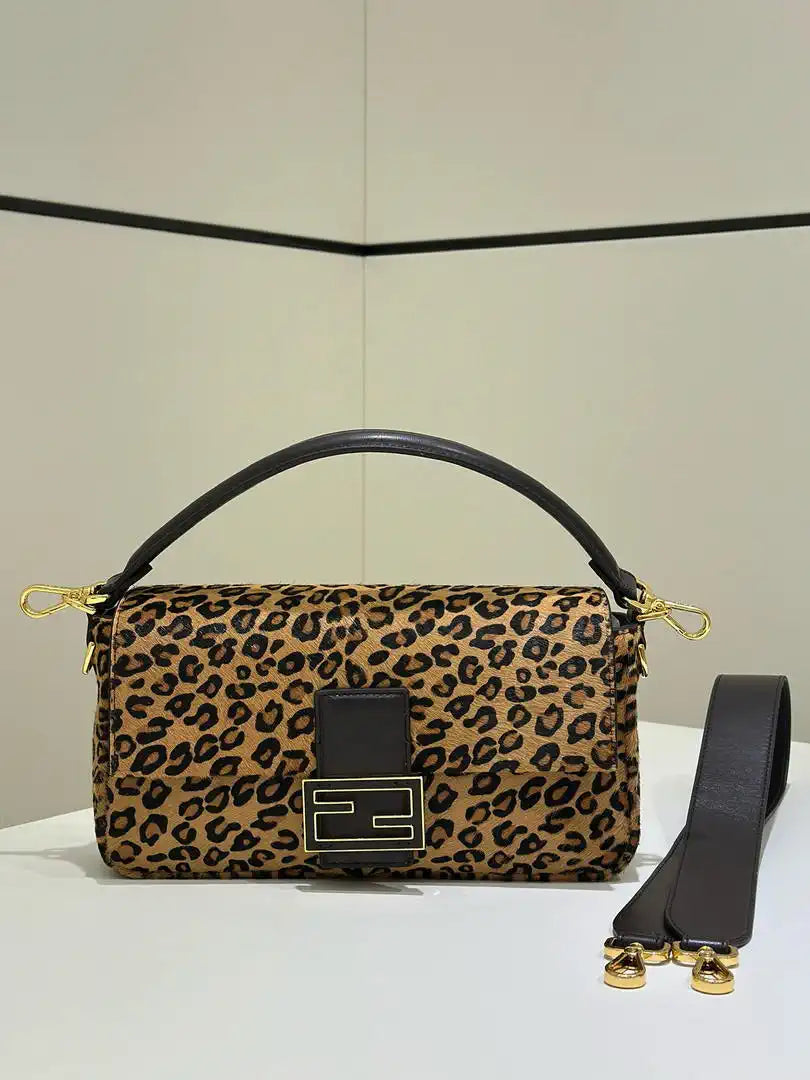 Fendi 8BR600 Baguette Medium bag Printed cavallino calfskin bag 8691M