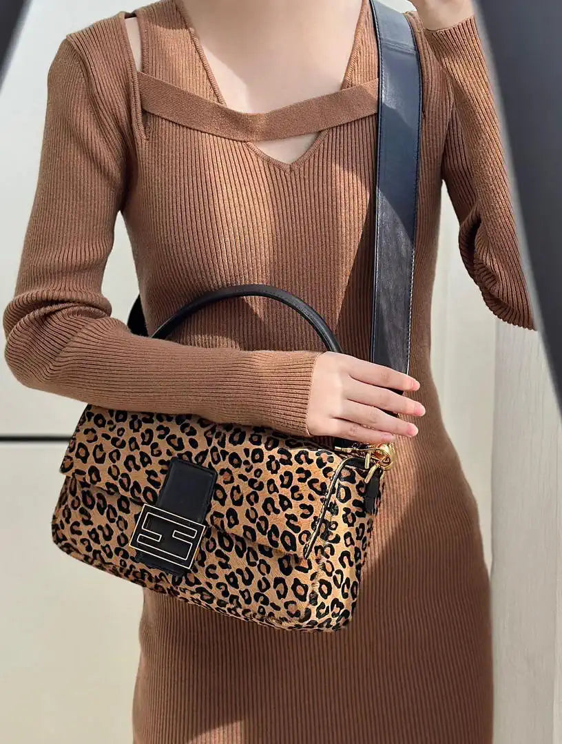 Fendi 8BR600 Baguette Medium bag Printed cavallino calfskin bag 8691M