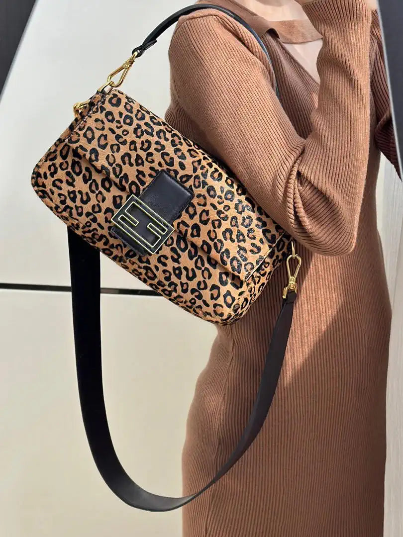 Fendi 8BR600 Baguette Medium bag Printed cavallino calfskin bag 8691M