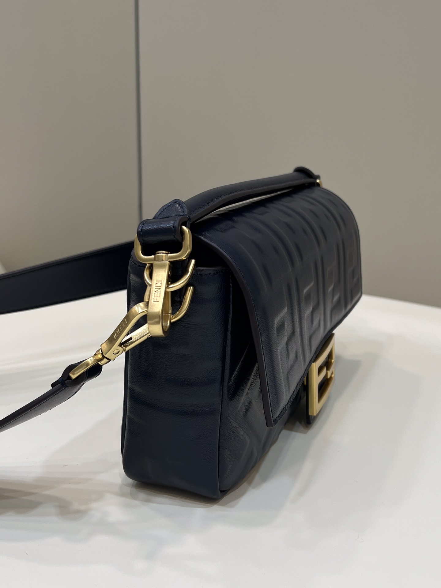 Fendi 8BR600 Baguette Medium Black leather 0135M bag - Default Title - View 3