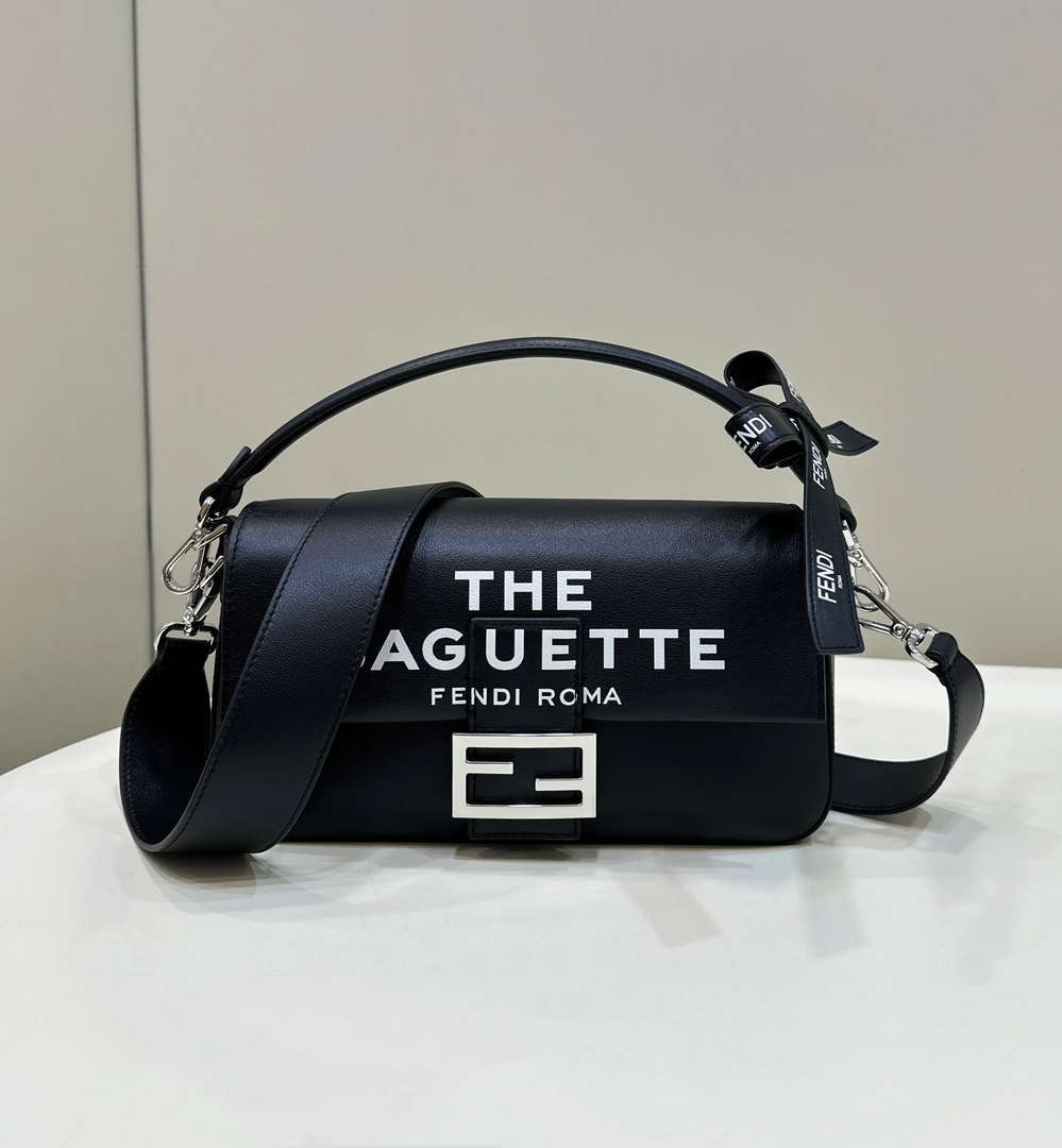 Fendi 8BR600 Baguette Medium Black leather 8619 bag Black