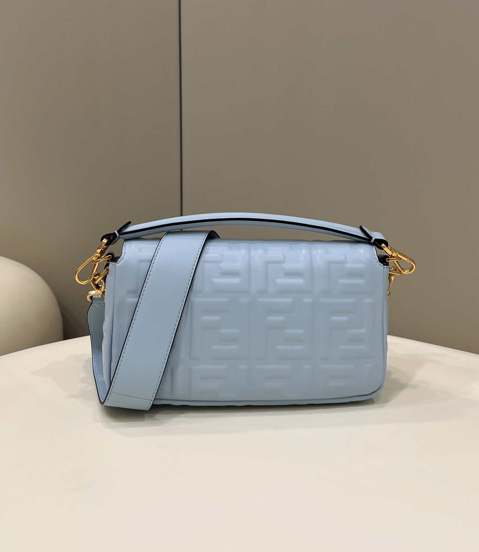 Fendi 8BR600 Baguette Medium Blue leather 0135M bag - Default Title - View 2