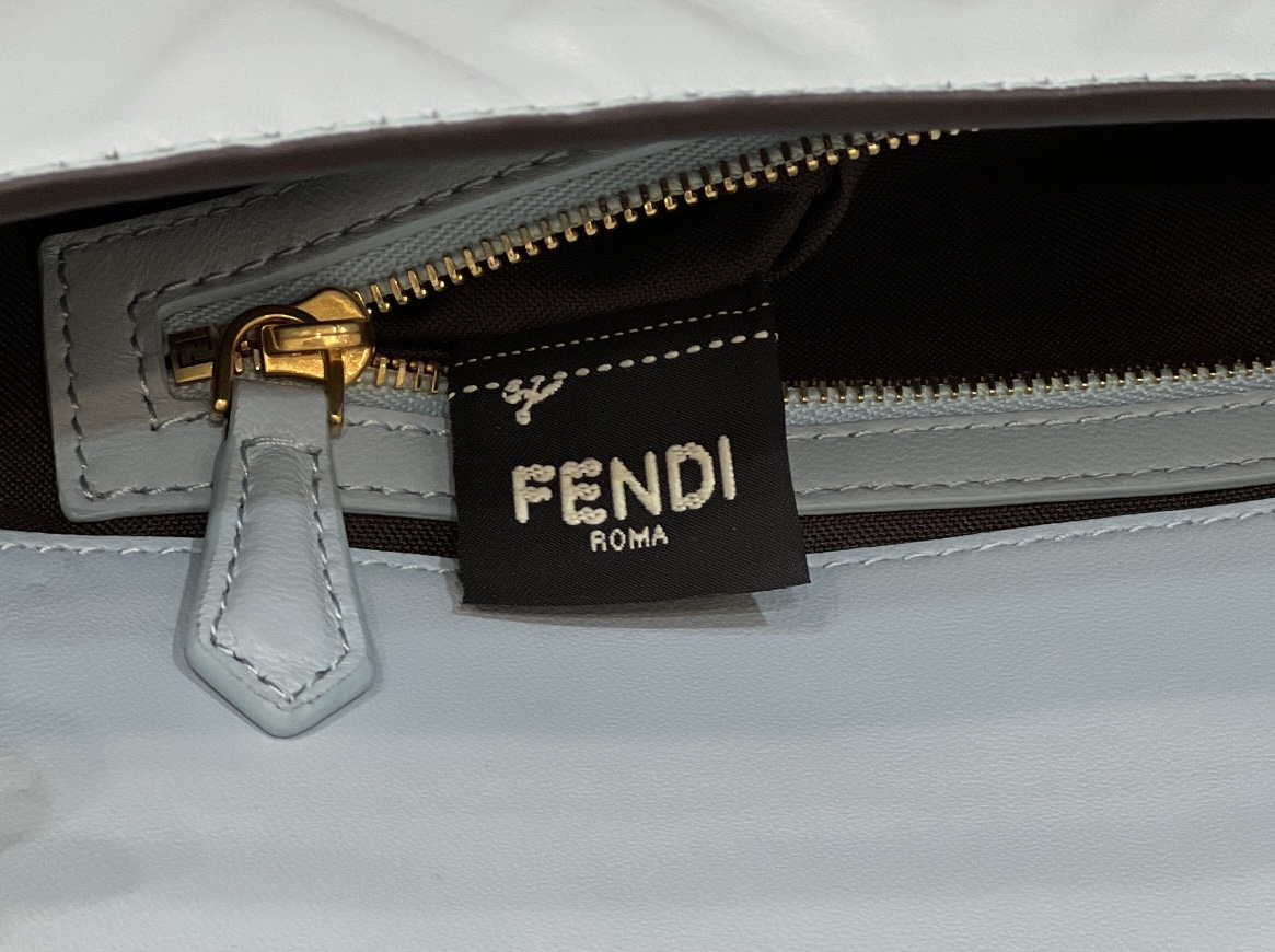 Fendi 8BR600 Baguette Medium Blue leather 0135M bag - Default Title - View 8