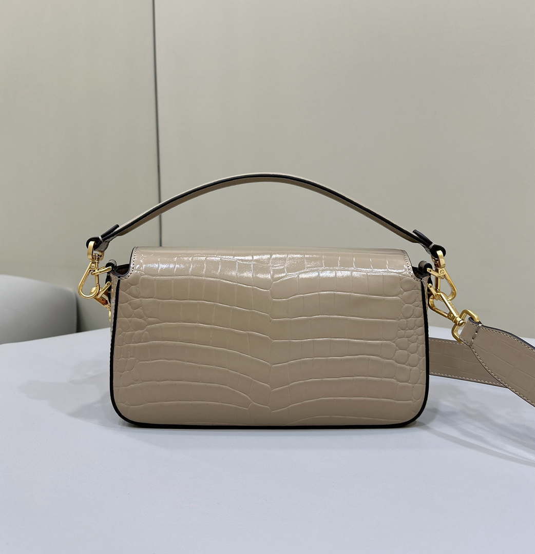 Fendi 8BR600 Baguette Medium Crocodile leather 8628 bag Apricot