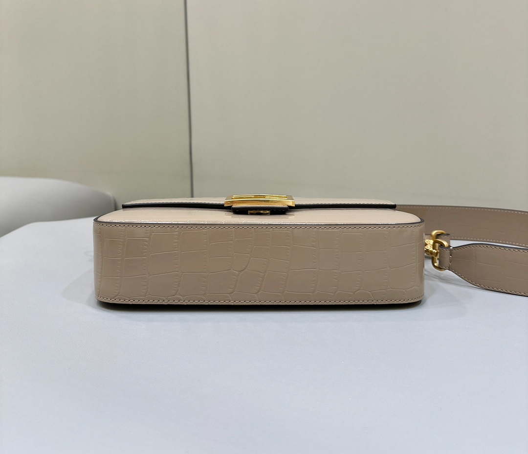 Fendi 8BR600 Baguette Medium Crocodile leather 8628 bag Apricot - Default Title - View 4