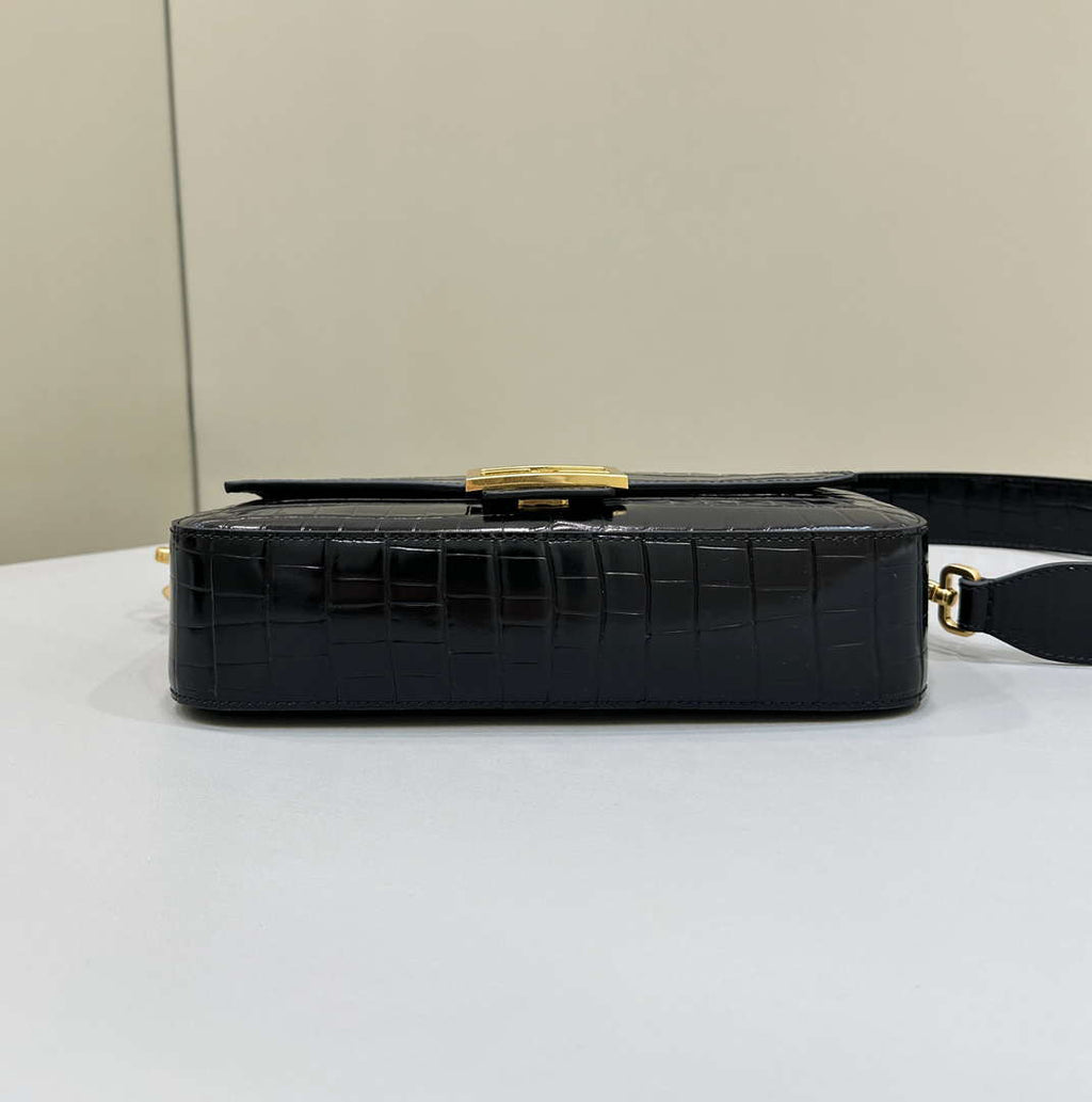 Fendi 8BR600 Baguette Medium Crocodile leather 8628 bag Black