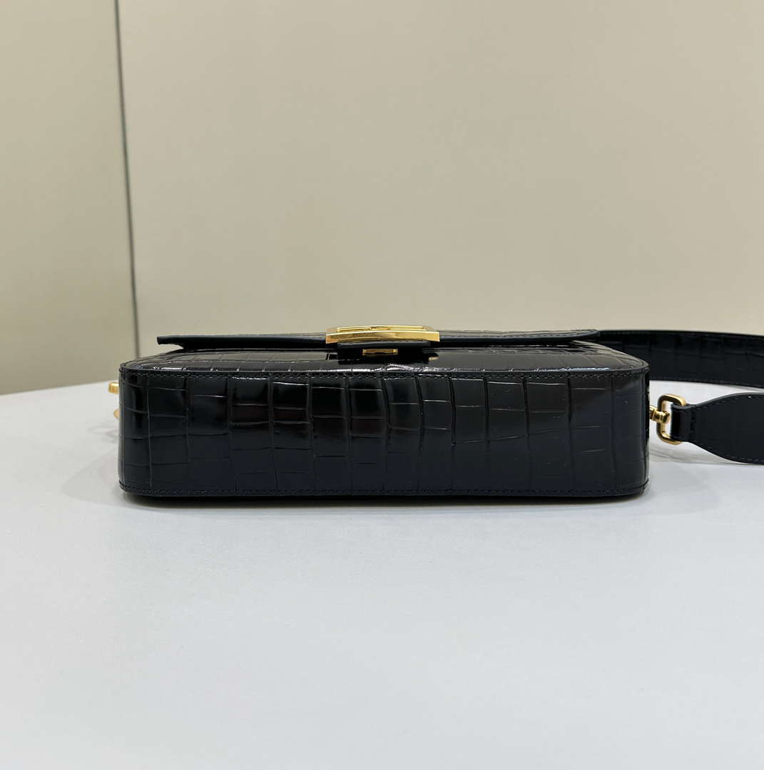 Fendi 8BR600 Baguette Medium Crocodile leather 8628 bag Black