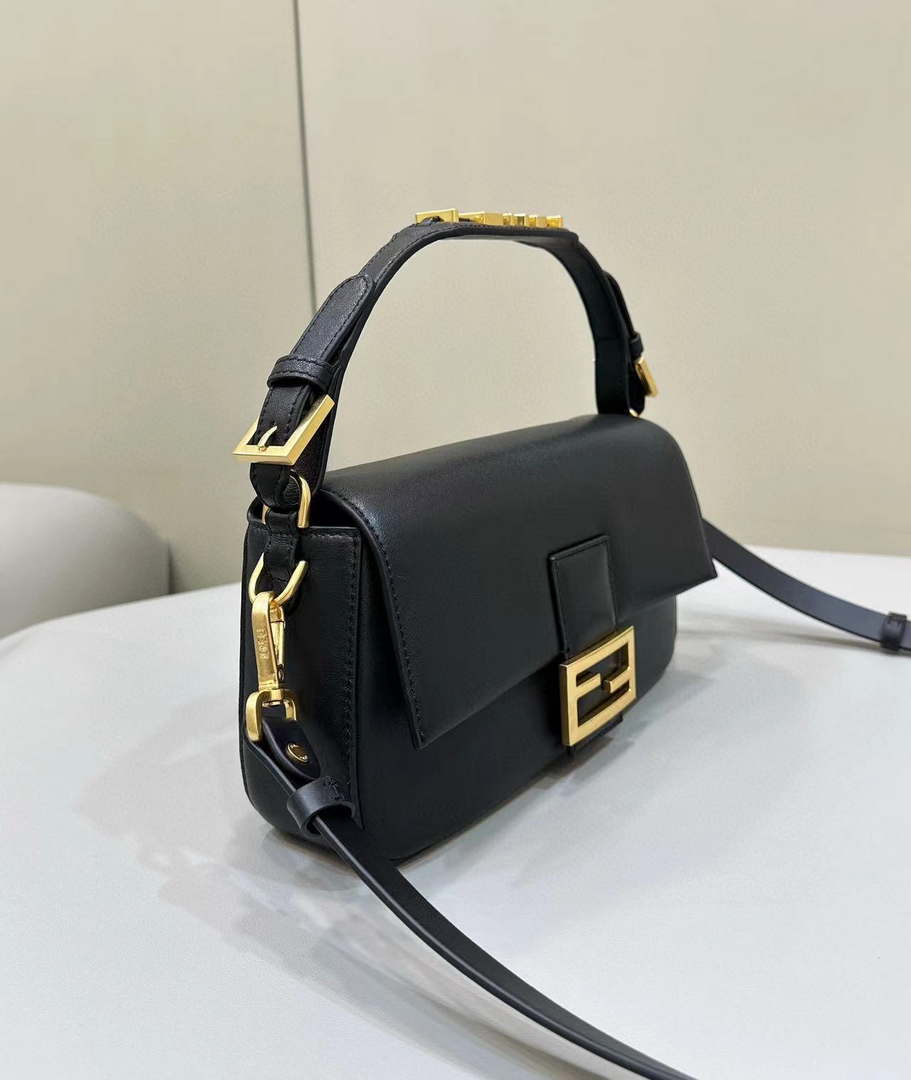 Fendi 8BR600 Baguette Medium Black leather 8629 bag Black - Default Title - View 4