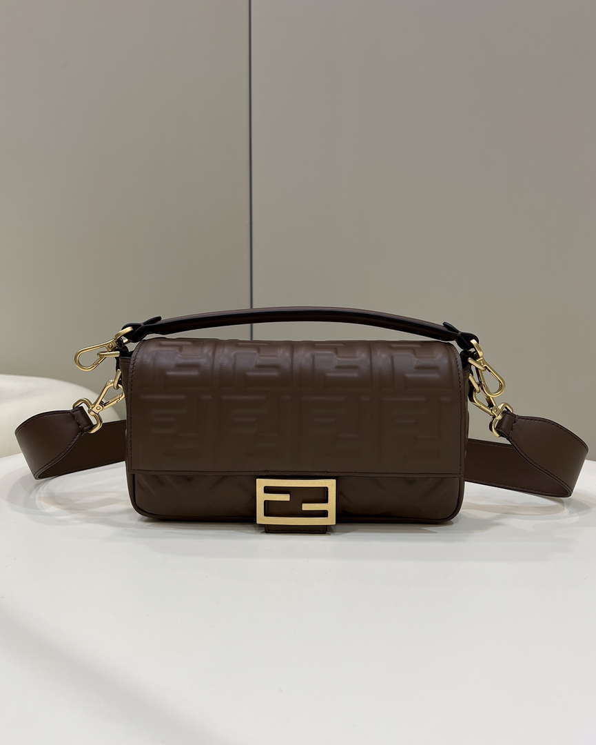 Fendi 8BR600 Baguette Medium Dark brown leather 0135M bag - Default Title - View 1