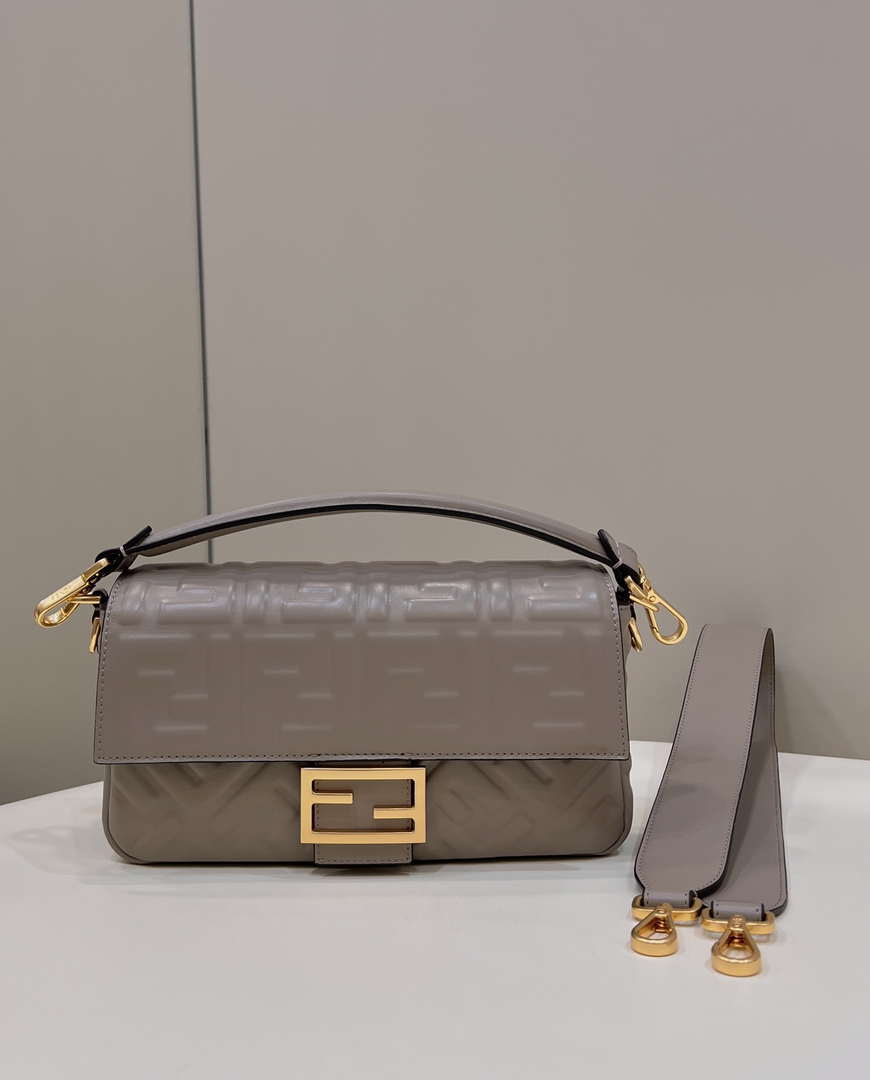 Fendi 8BR600 Baguette Medium Gray leather 0135M bag - Default Title - View 1