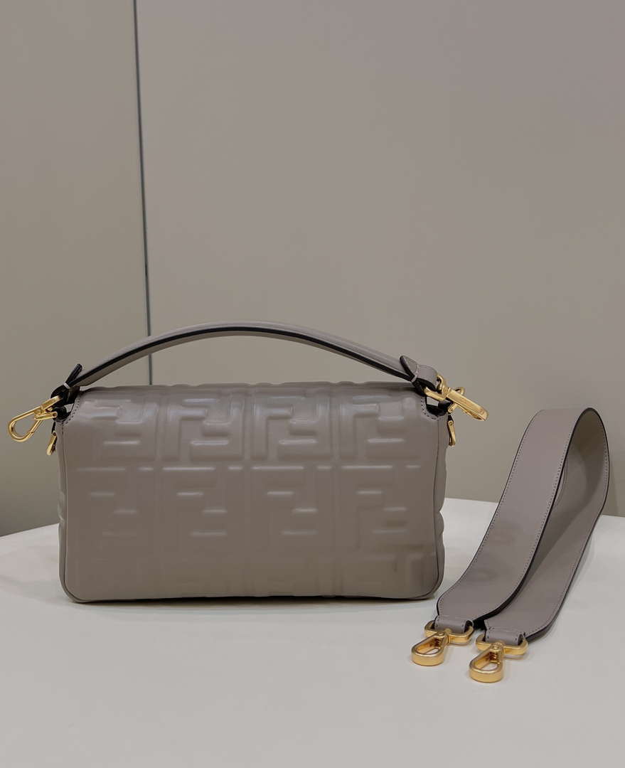 Fendi 8BR600 Baguette Medium Gray leather 0135M bag