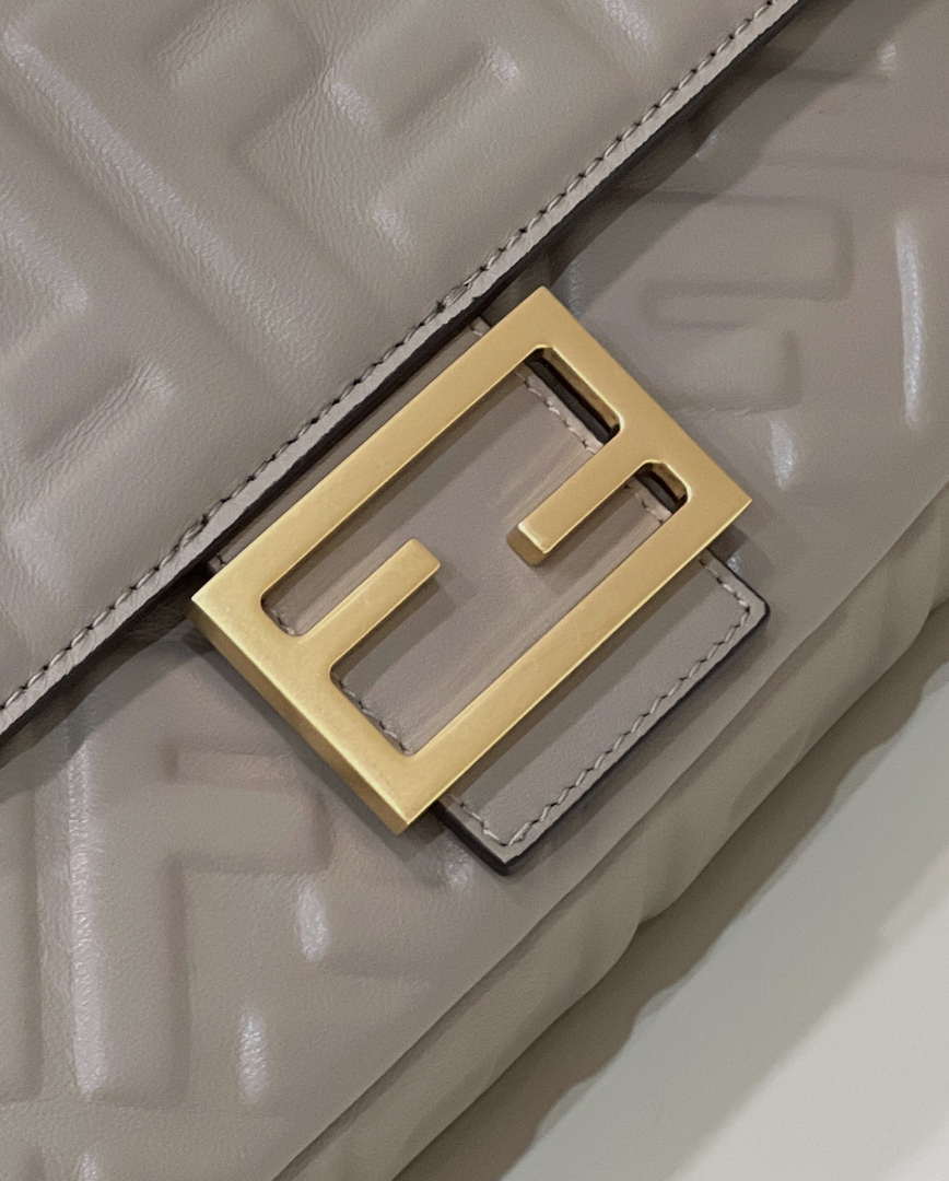 Fendi 8BR600 Baguette Medium Gray leather 0135M bag - Default Title - View 5