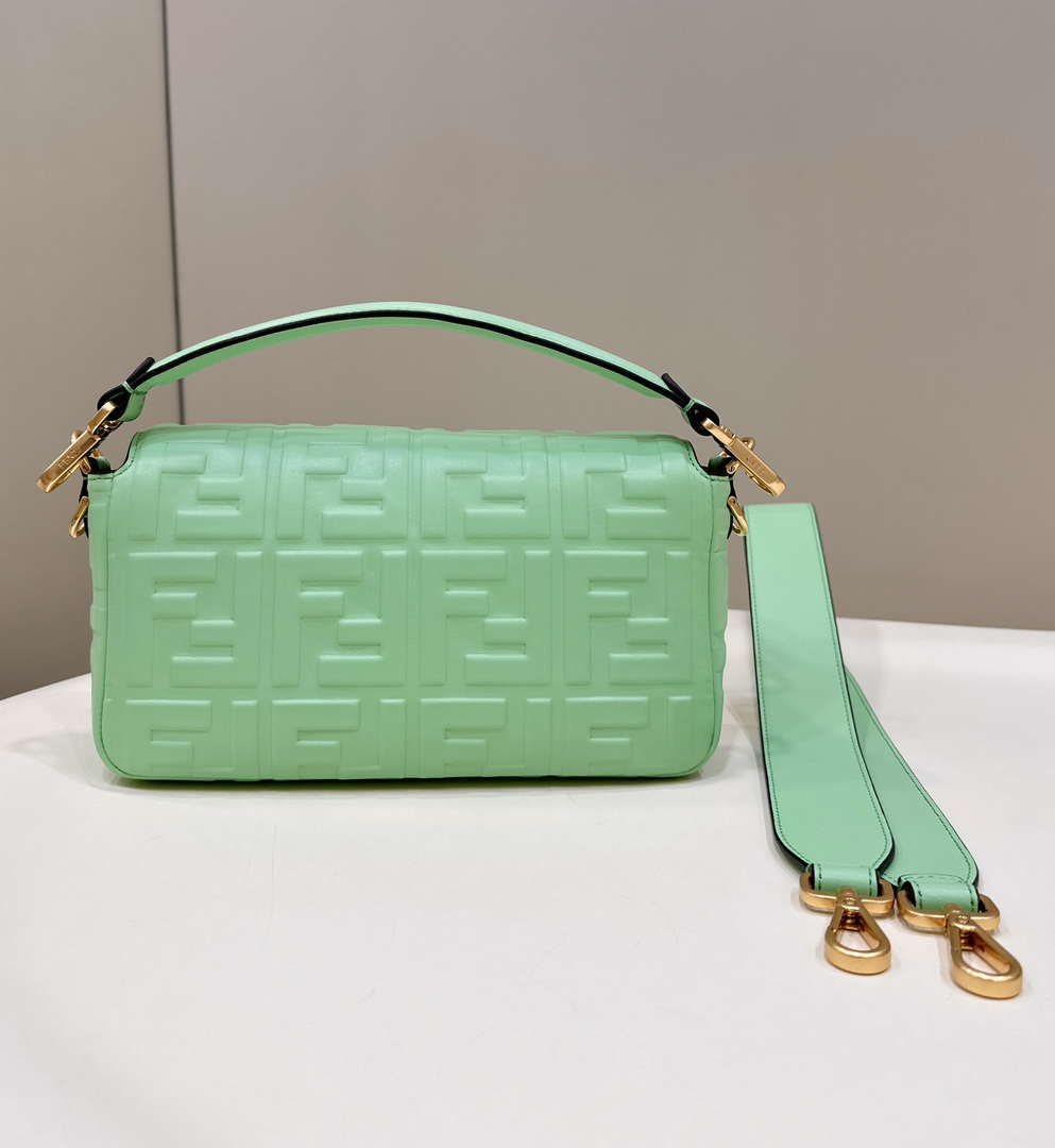 Fendi 8BR600 Baguette Medium Green leather 0135M bag - Default Title - View 2