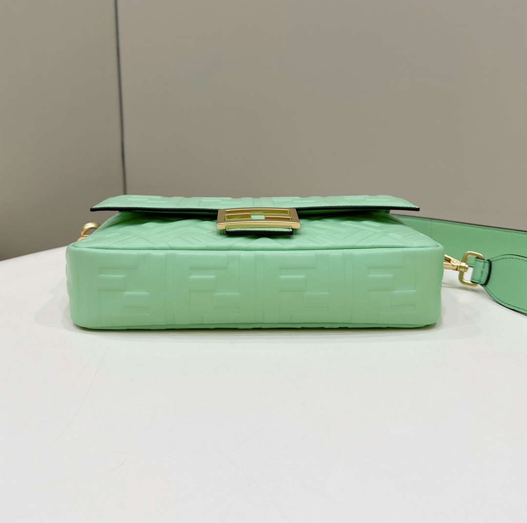 Fendi 8BR600 Baguette Medium Green leather 0135M bag - Default Title - View 4
