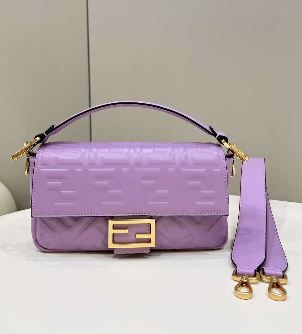 Fendi 8BR600 Baguette Medium leather 0135M bag Purple - Default Title - View 1
