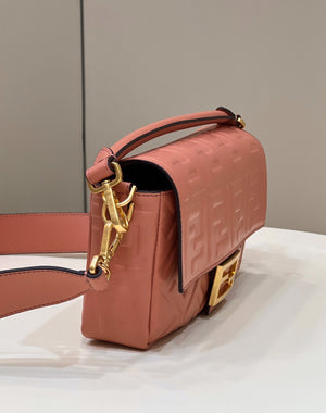 Fendi 8BR600 Baguette Medium Pink leather 0135M bag - Default Title - View 4