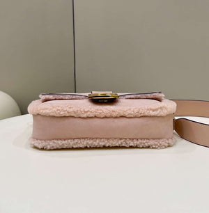 Fendi 8BR600 Baguette Medium Re-Edition bag in sheepskin Pink - Default Title - View 4