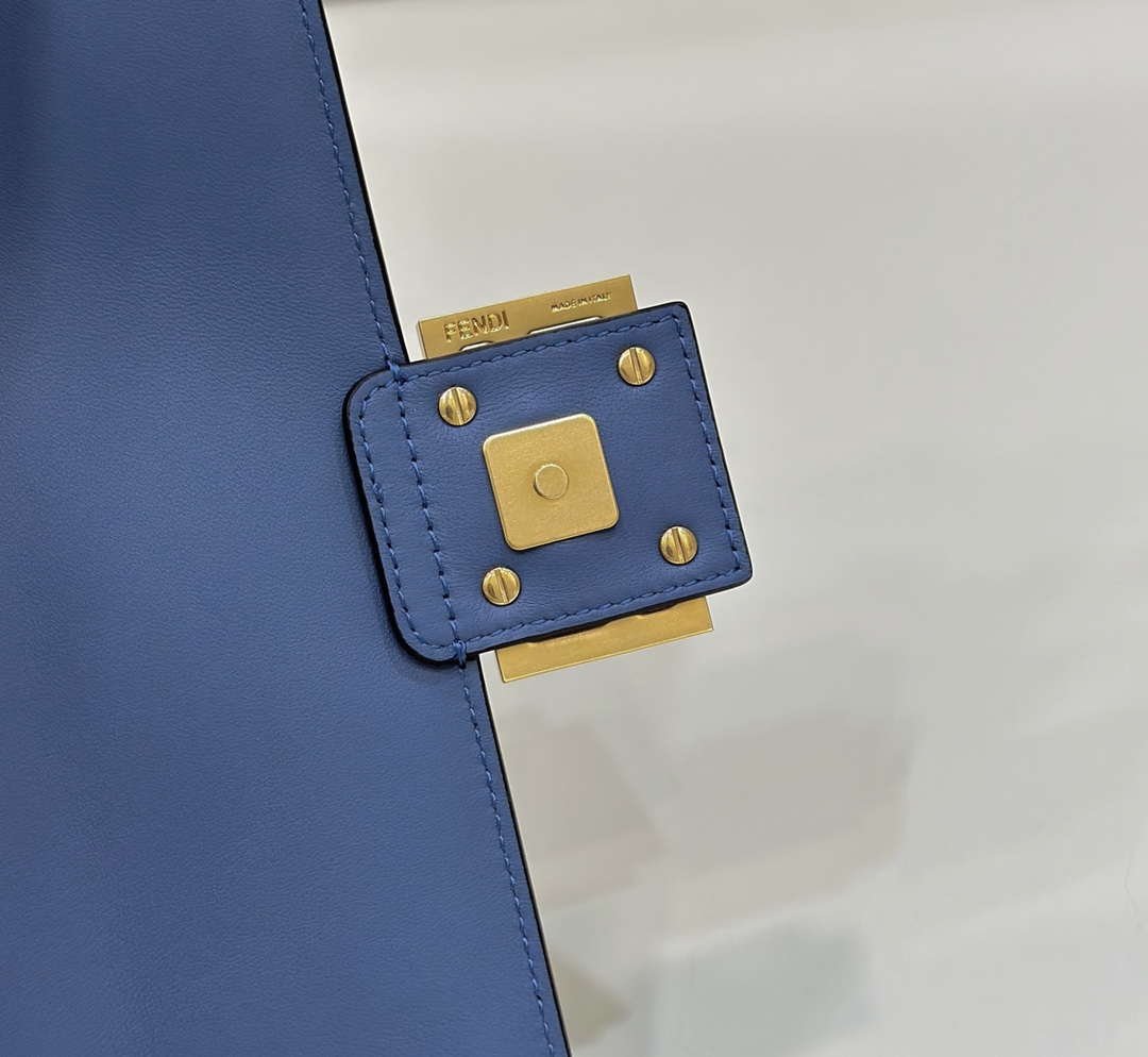Fendi 8BR600 Baguette Medium Royal Blue leather 0135M bag - Default Title - View 5