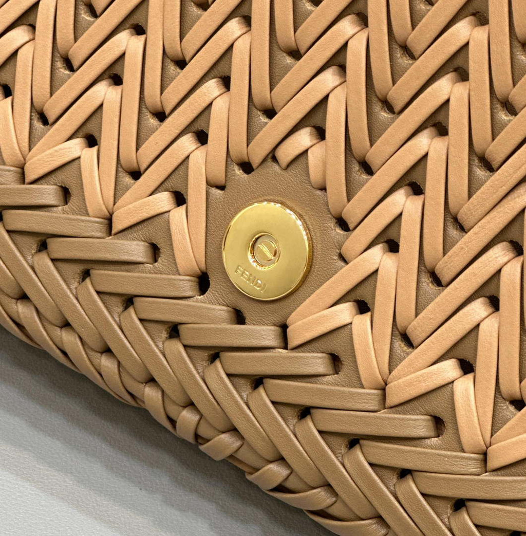 Fendi 8BR600 Baguette Sand and Brown interlaced leather and raffia bag 8630
