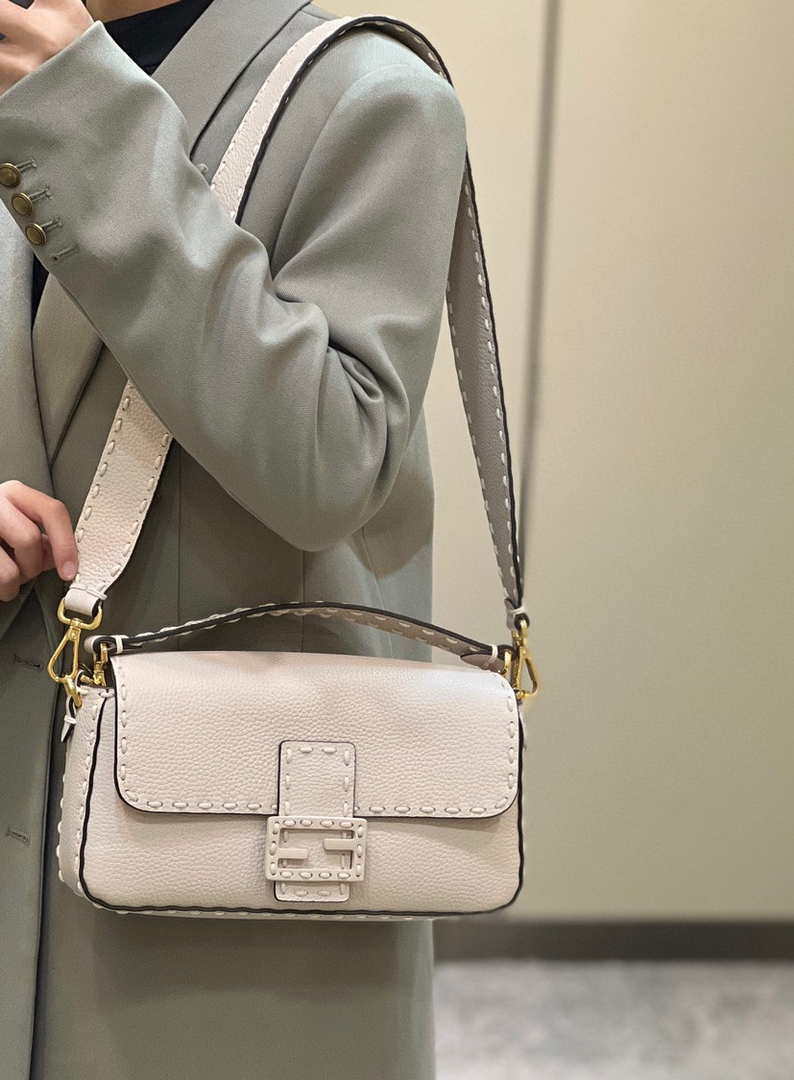 Fendi 8BR600 Baguette White full grain leather bag 8393 - Default Title - View 10
